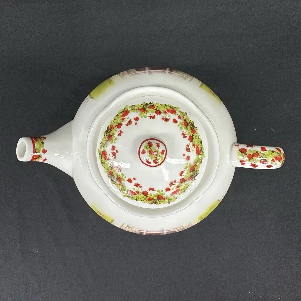 Brownlow‎ Heritage China Teapot, 'Ginger's Window' by Judy Buswell, Vintage 2003
